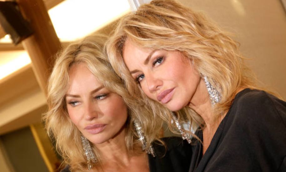 Quel âge a Adriana Karembeu